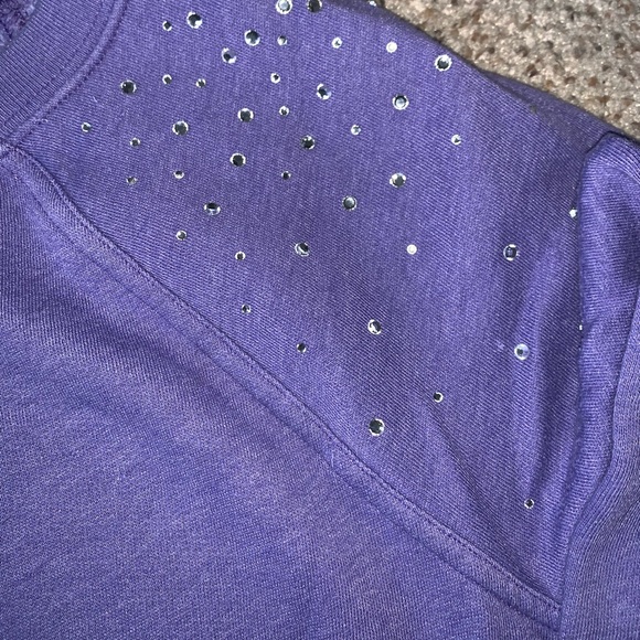 PINK VICTORIA SECRET WOMENS SIZE EXTRA SMALL PETITE PURPLE VINTAGE SWEATER USED - Picture 6 of 8